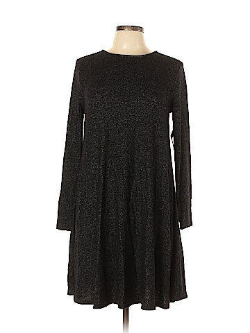 Old Navy Casual Dress (view 1)