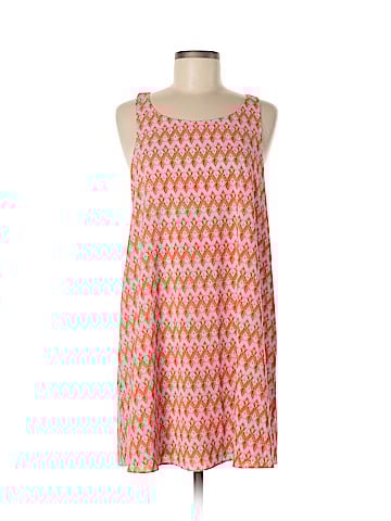 Alice + Olivia Casual Dress (view 1)