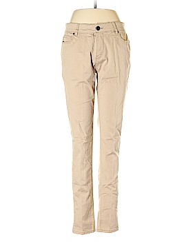 C established 1946 Size 8