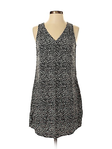 Old Navy Casual Dress (view 1)