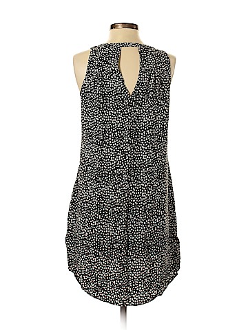 Old Navy Casual Dress (view 2)