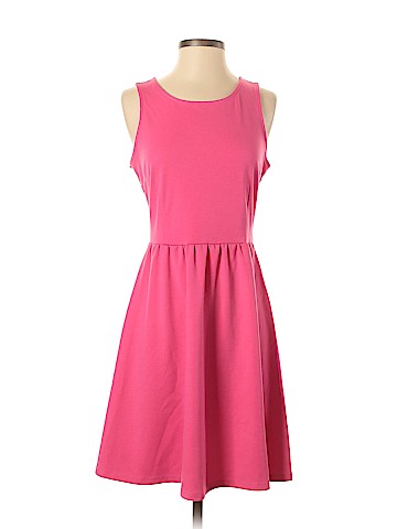 Old Navy Casual Dress (view 1)