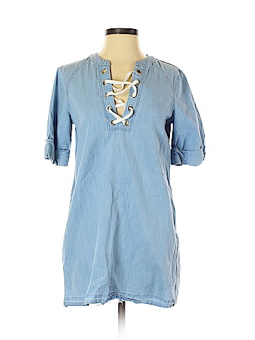 Abercrombie & Fitch Casual Dress (view 1)