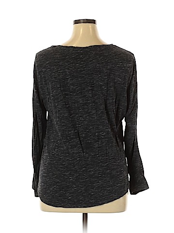 Old Navy Pullover Sweater (view 2)