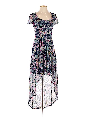 Xhilaration Casual Dress (view 1)