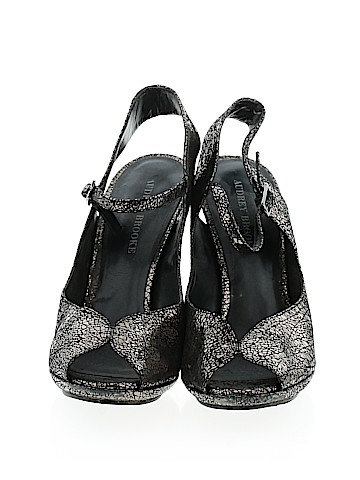 Audrey Brooke Heels (view 2)