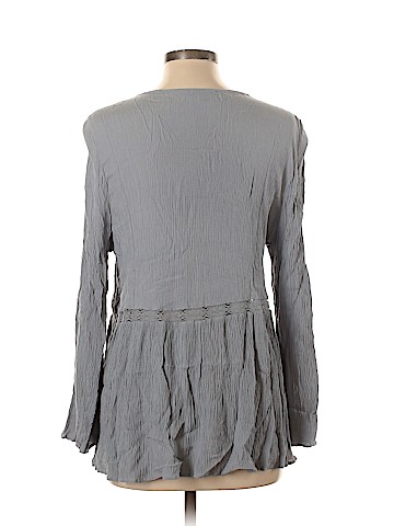 American Eagle Outfitters Long Sleeve Blouse (view 2)