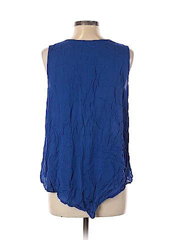 Como Sleeveless Blouse (view 2)