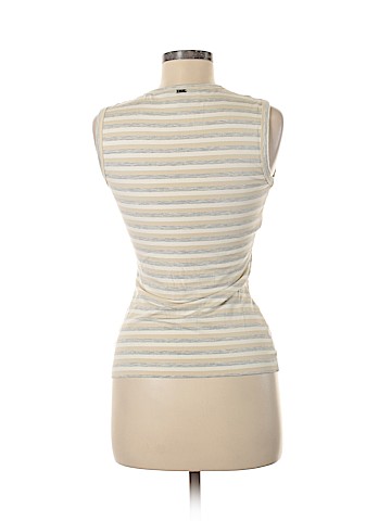 St. John Sleeveless Henley (view 2)