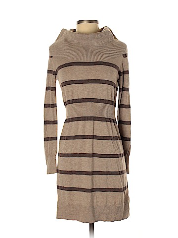 Old Navy Casual Dress (view 1)