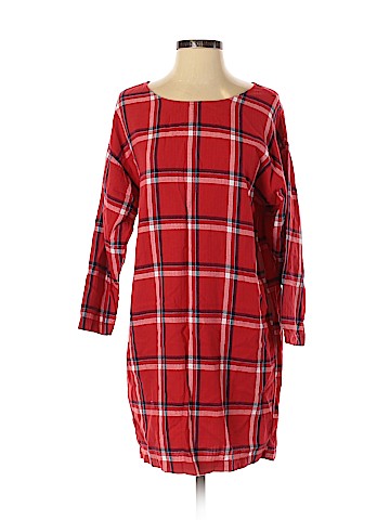 Old Navy Casual Dress (view 1)