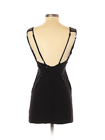 TOBI Sleeveless Blouse (view 2)