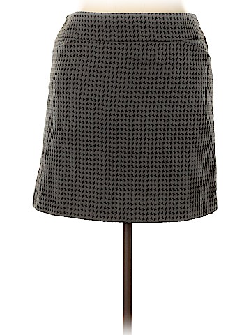 Ann Taylor LOFT Outlet Casual Skirt (view 1)