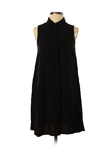 Old Navy Casual Dress (view 1)