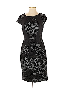 Signature by Sangria Size 8