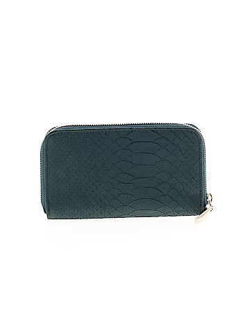 Unbranded Wallet (view 2)