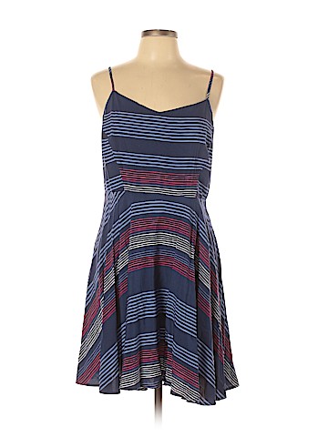 Old Navy Casual Dress (view 1)
