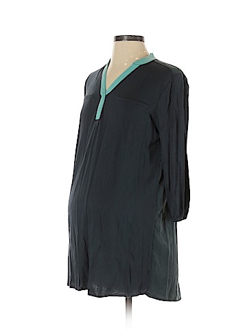 Liz Lange Maternity for Target 3/4 Sleeve Blouse (view 1)