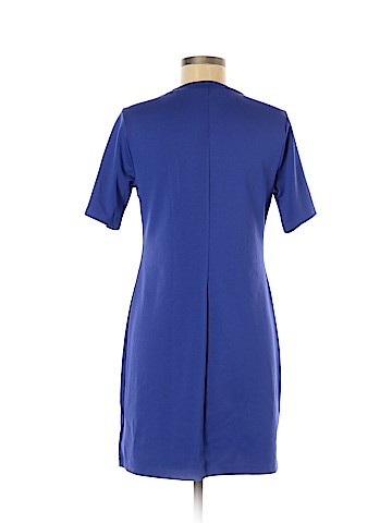 Old Navy Casual Dress (view 2)