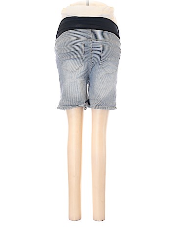1822 Denim Denim Shorts (view 2)