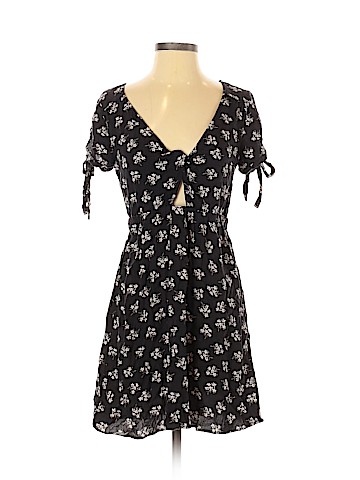 American Eagle Outfitters Casual Dress (view 1)