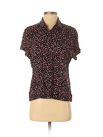 A Fine Line Short Sleeve Blouse (view 1)