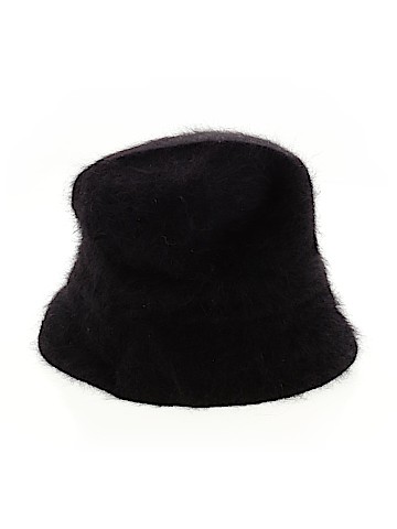 Unbranded Winter Hat (view 1)