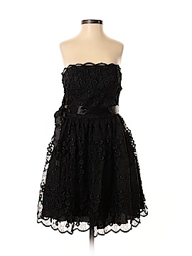 OC by Oleg Cassini Size 2