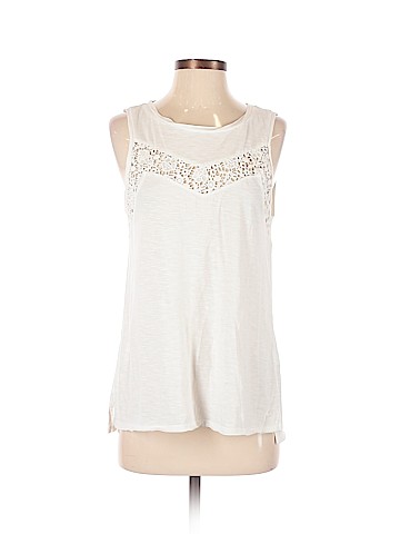 American Eagle Outfitters Tank Top (view 1)