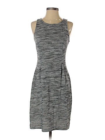 Old Navy Casual Dress (view 1)