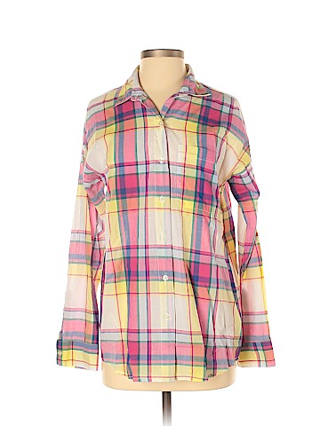 Old Navy Long Sleeve Button-Down Shirt (view 1)