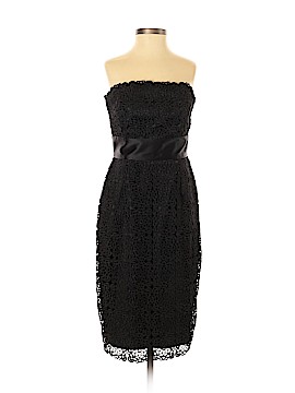 White House Black Market Size 2