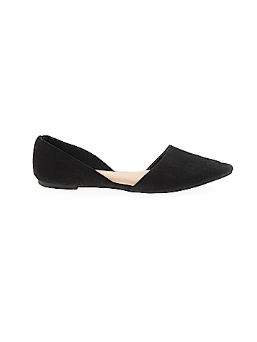 Unbranded Flats (view 1)