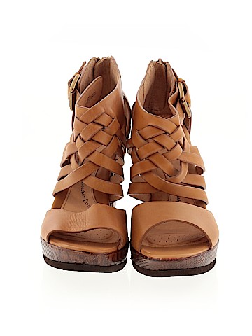 Sofft Heels (view 2)