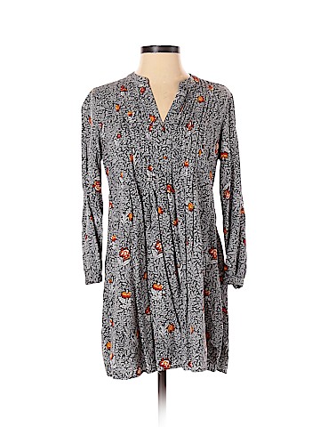 Old Navy Casual Dress (view 1)