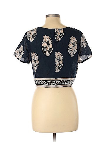 Unbranded Short Sleeve Blouse (view 2)