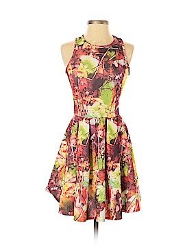Romeo & Juliet Couture Size XS