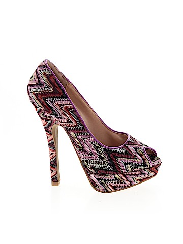 Shoedazzle Heels (view 1)