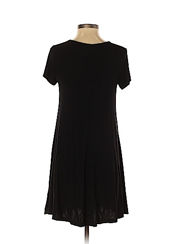 Old Navy Casual Dress (view 2)