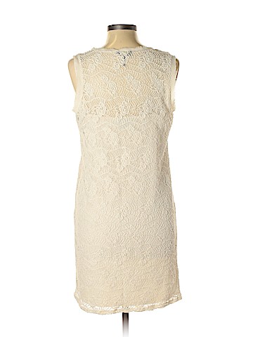 Daisy Fuentes Casual Dress (view 2)