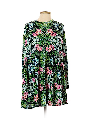 Show Me Your Mumu Casual Dress (view 1)