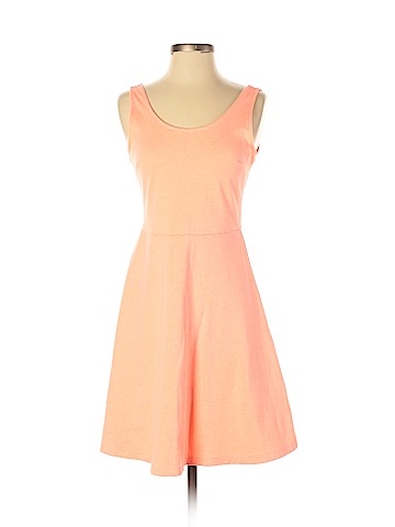 Old Navy Casual Dress (view 1)