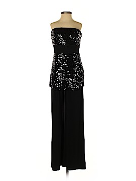 White House Black Market Size 2