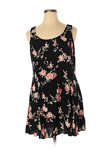 Forever 21 Plus Casual Dress (view 1)