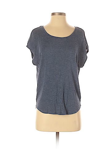 Old Navy Short Sleeve T-Shirt (view 1)