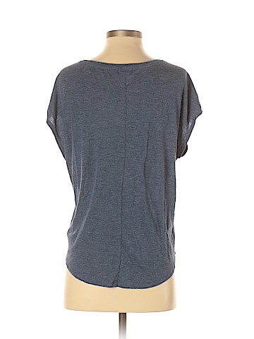Old Navy Short Sleeve T-Shirt (view 2)