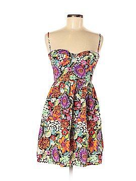 Moda International Size 8