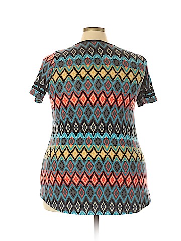 Lularoe Short Sleeve T-Shirt (view 2)