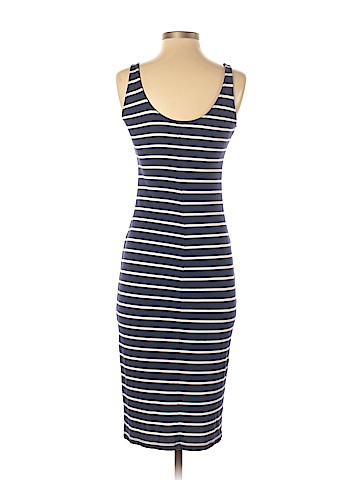 Old Navy Casual Dress (view 2)