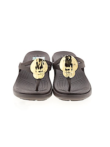 Crocs Flip Flops (view 2)